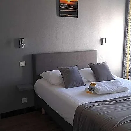 Hotel Crystal 2*