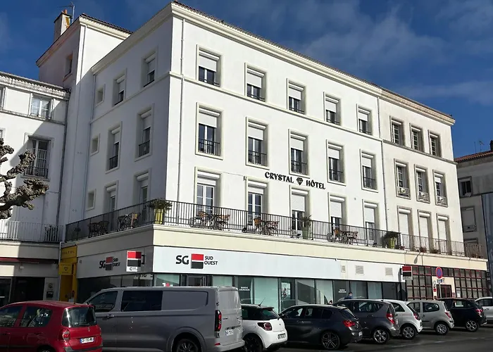 Crystal Hotell 2*